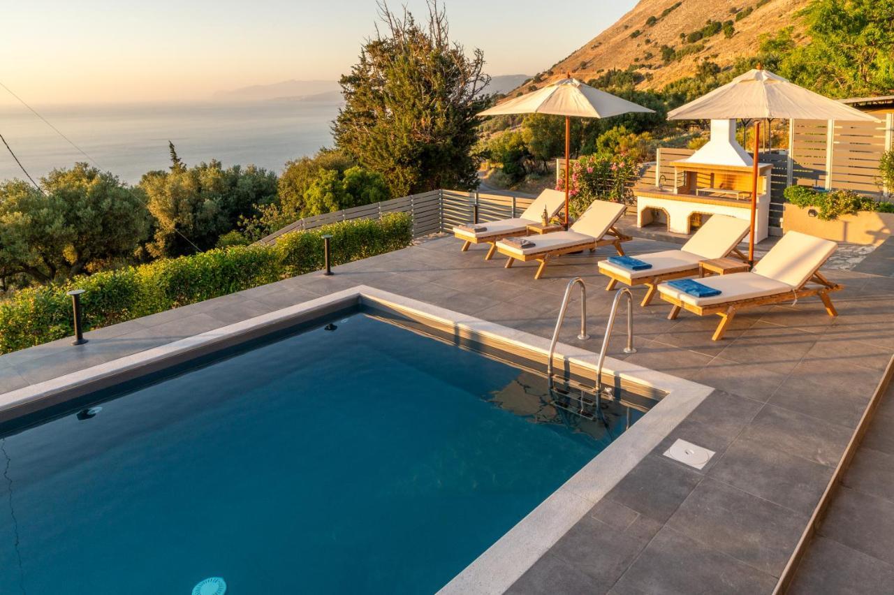 Villa Athina Angon Buitenkant foto